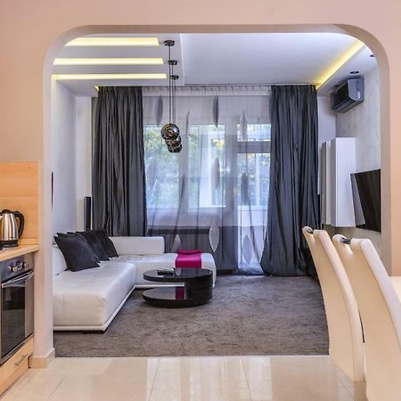 Extravaganzzo - Super Central One Bedroom Modern Apartment By Flat Mаnager Sofia Exterior photo