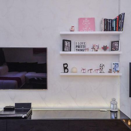 Extravaganzzo - Super Central One Bedroom Modern Apartment By Flat Mаnager Sofia Exterior photo
