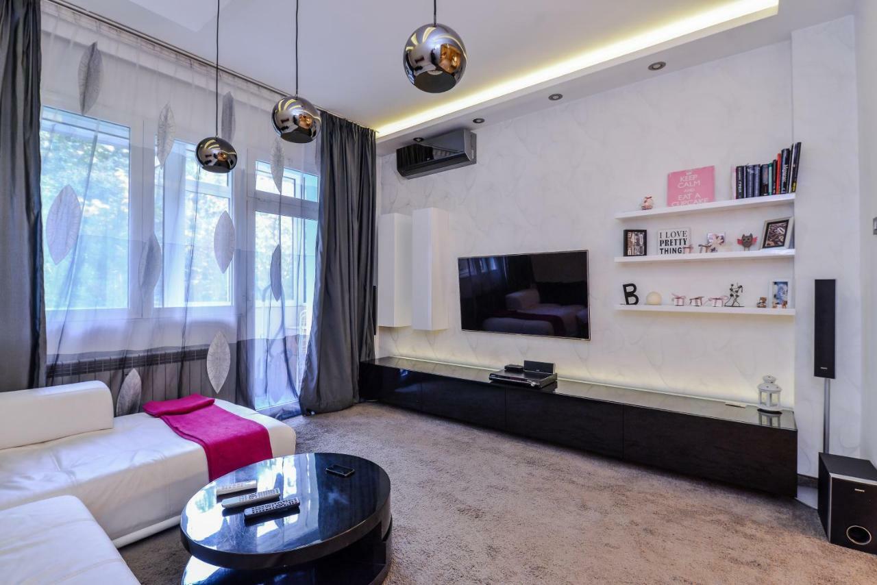 Extravaganzzo - Super Central One Bedroom Modern Apartment By Flat Mаnager Sofia Exterior photo