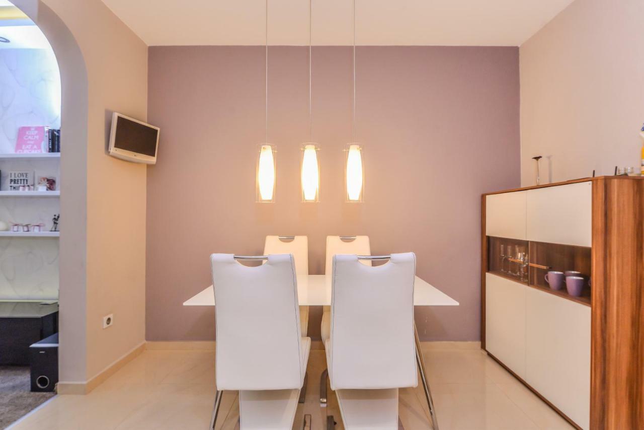 Extravaganzzo - Super Central One Bedroom Modern Apartment By Flat Mаnager Sofia Exterior photo